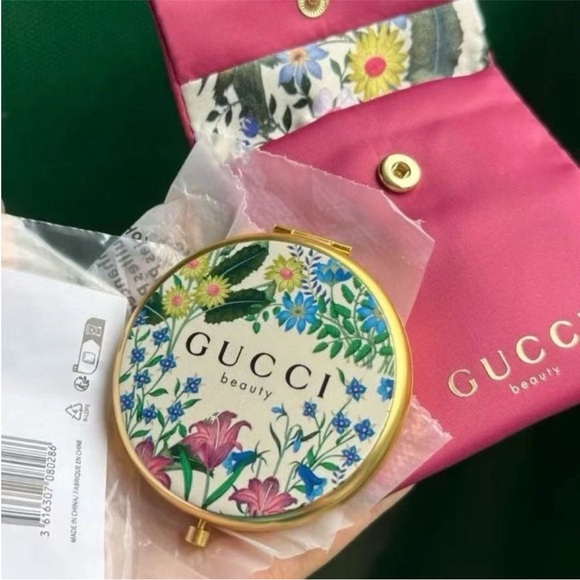 Gucci Accessories - Gucci Gold Compact Mirror with Pink Pouch